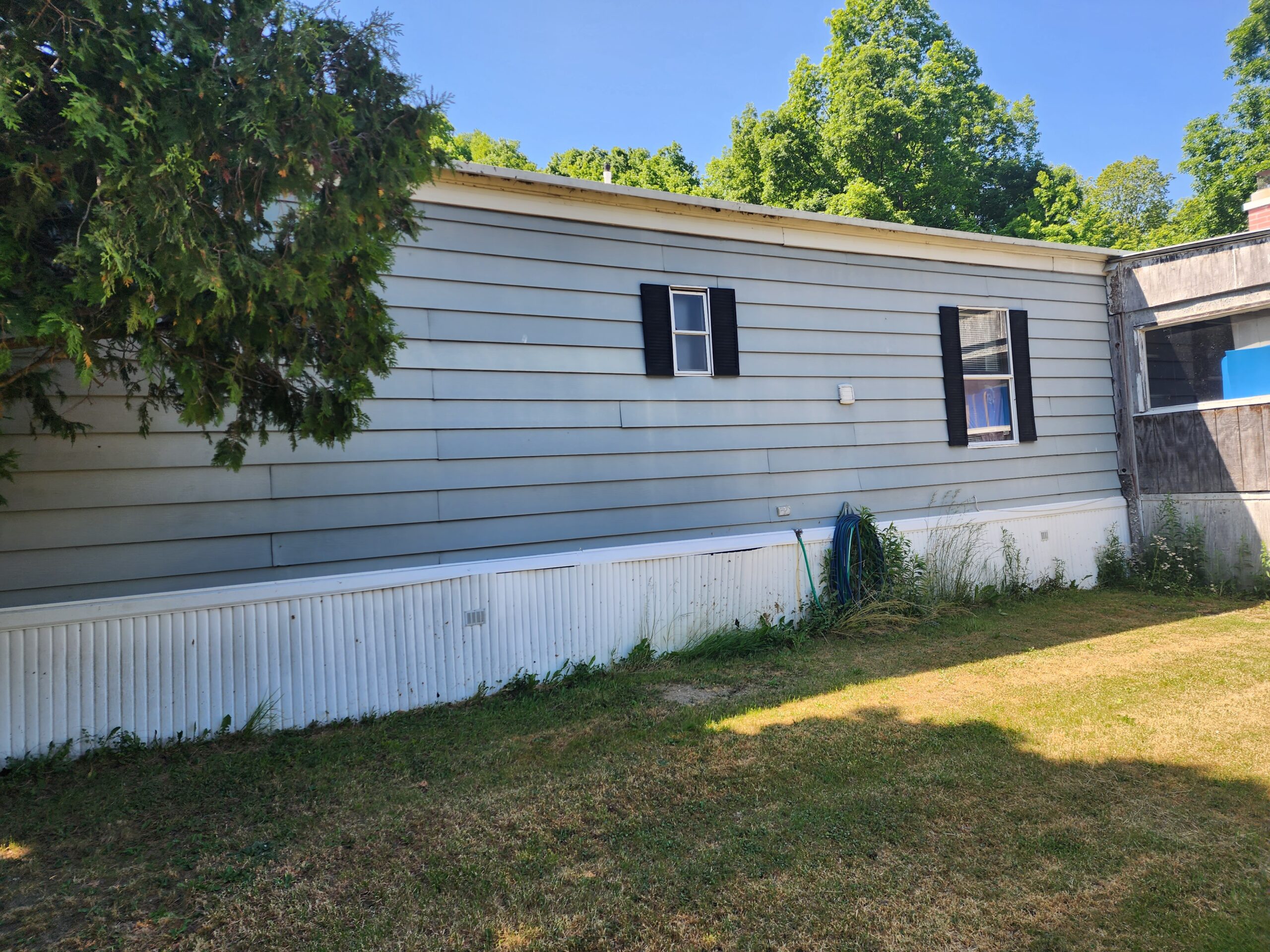 Single Wide 2/1 | Used – Needs Minor Repair for sale in Pennsylvania